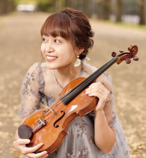 Ayano Morita (Violin)